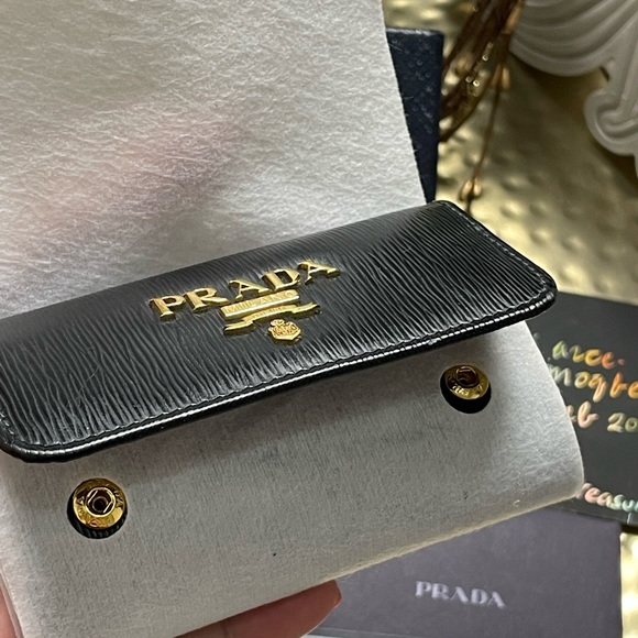 🌸PRICE FiRM🌸Prada 6 Key holder - Picture 11 of 16